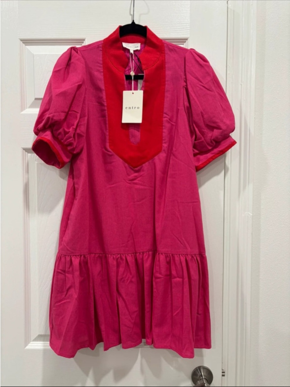 entro Fuchsia Puff-Sleeve Dress with Red Bib Panel